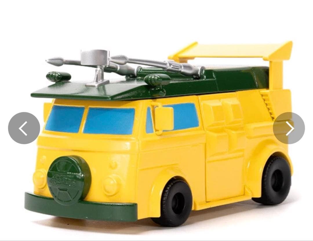 ミニカー TMNT TURTLE LAIR W/4 FIGURES + VEHICLE