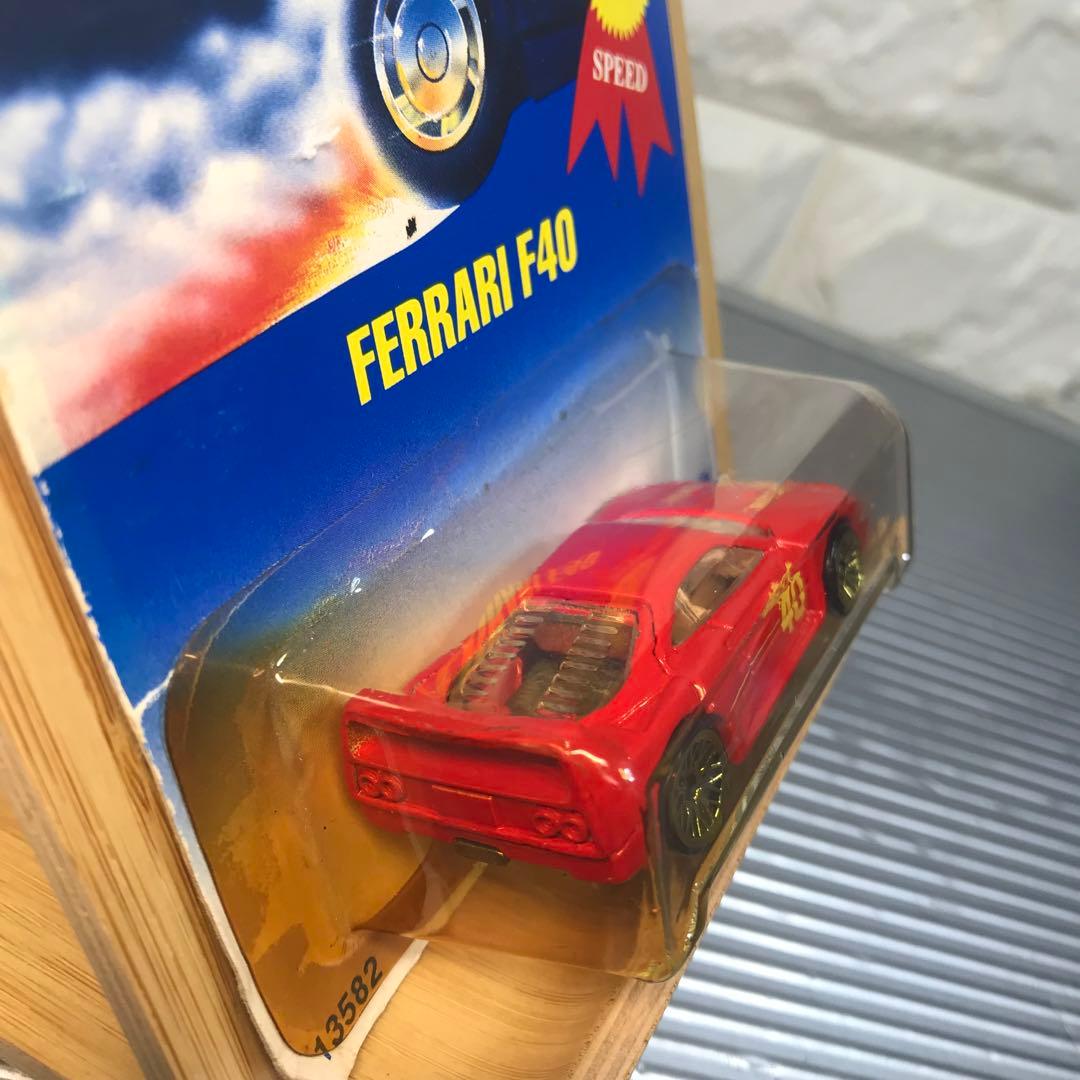 ミニカー HotWheels Ferrari F40