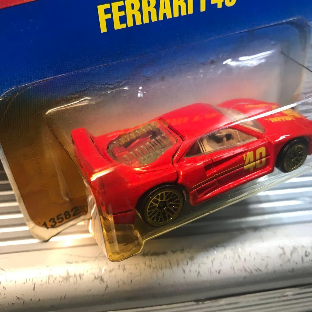 ミニカー HotWheels Ferrari F40