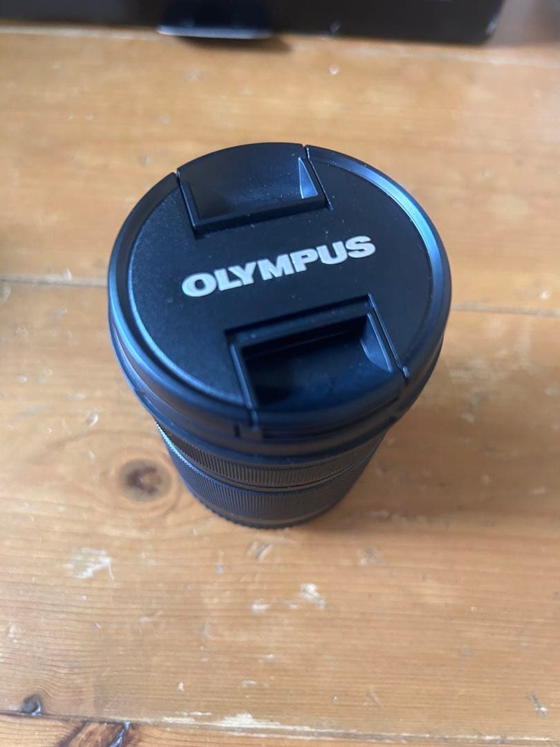 OLYMPUS OM−D E−M10 Mark 3 Wズームキット 黒