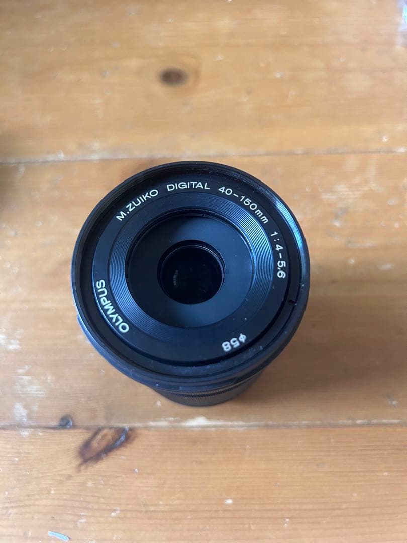 OLYMPUS OM−D E−M10 Mark 3 Wズームキット 黒