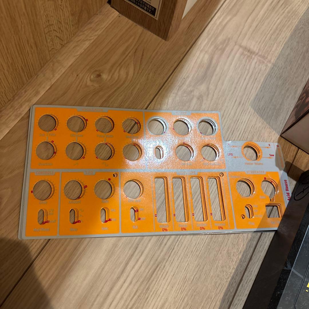 ARTURIA MicroBrute（CREATION EDITION）