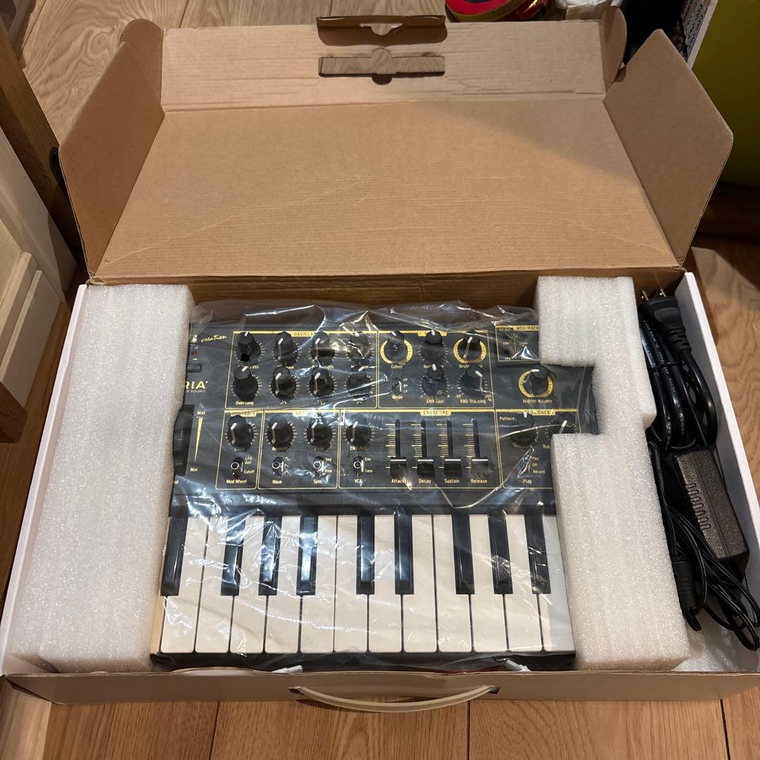 ARTURIA MicroBrute（CREATION EDITION）