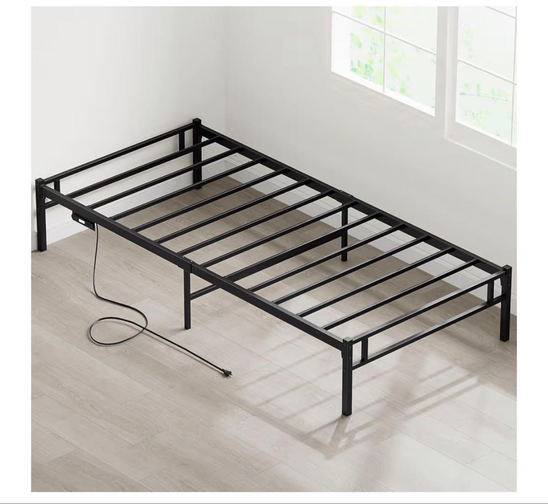 【未開封】2口コンセント付きベッドフレーム シングル