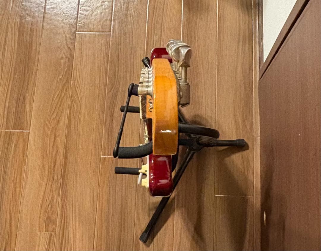 Fender Japan エレキギター Uシリアル 日本製　【虎目】