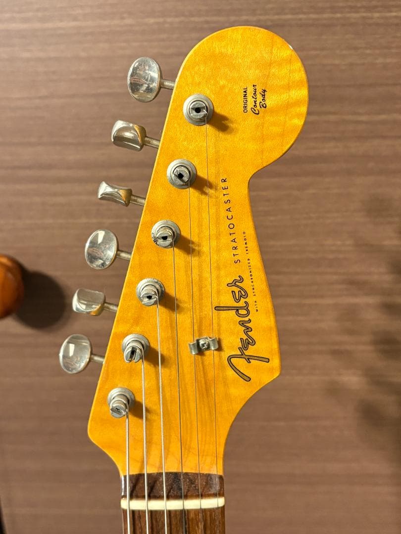 Fender Japan エレキギター Uシリアル 日本製　【虎目】
