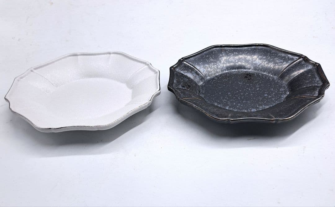 #美濃蔵☆最新作入荷☆渕プラチナ白吹22cmプレート&金結晶22cmプレート