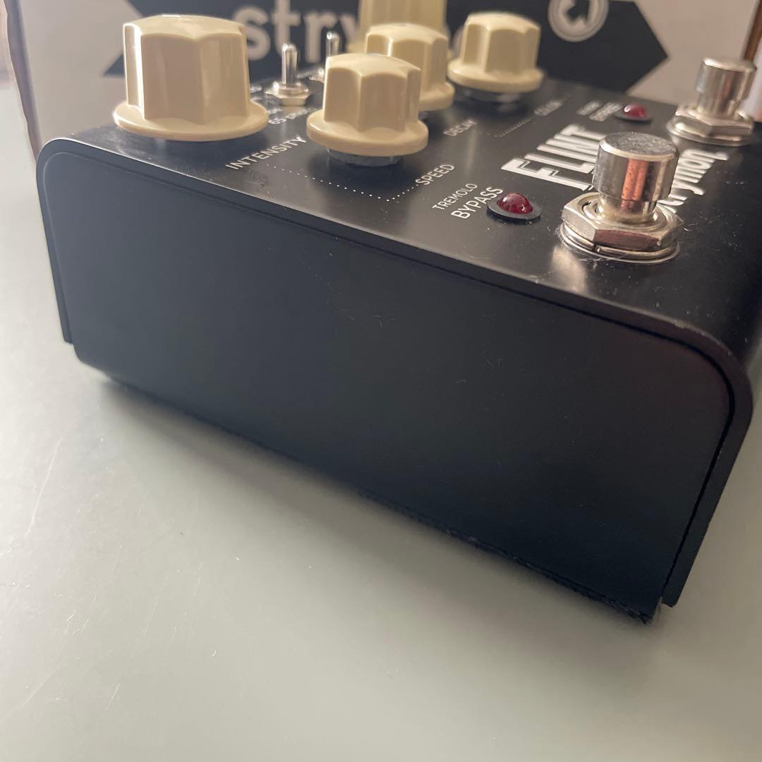 Strymon FLINT V1トレモロ & リバーブ