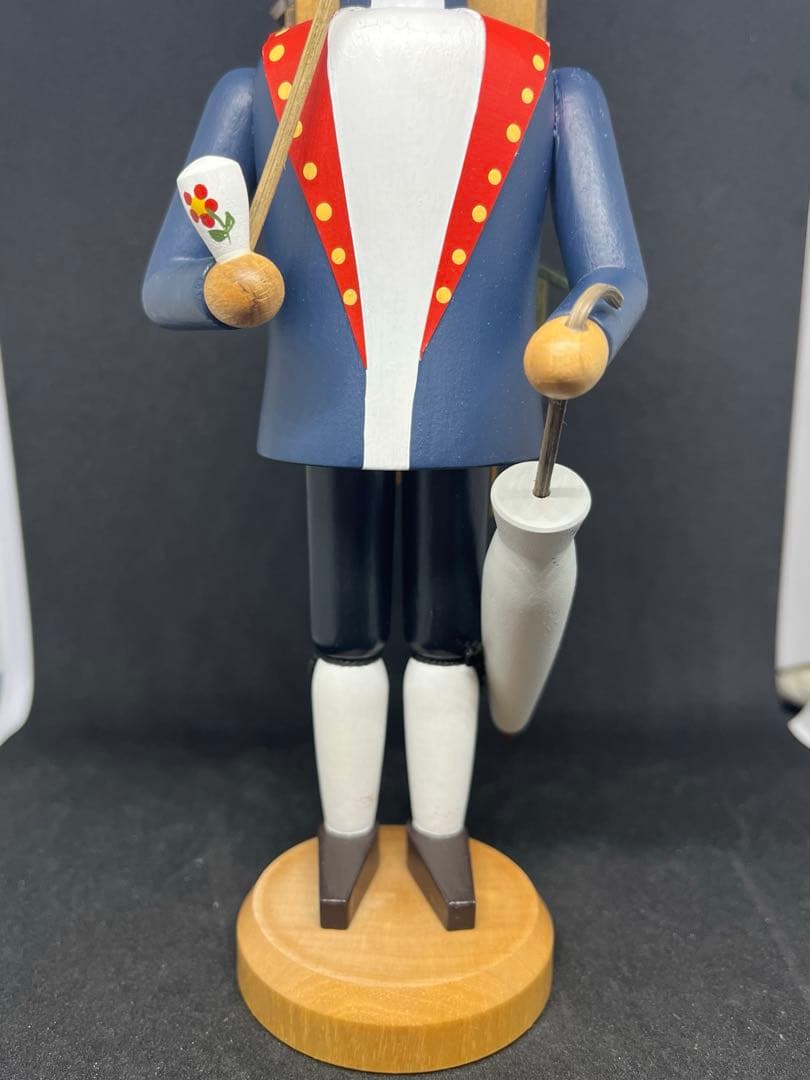 タ*ー様 ドイツ　ザイフェン　クラウスメルテン　煙出し　森の時計売り