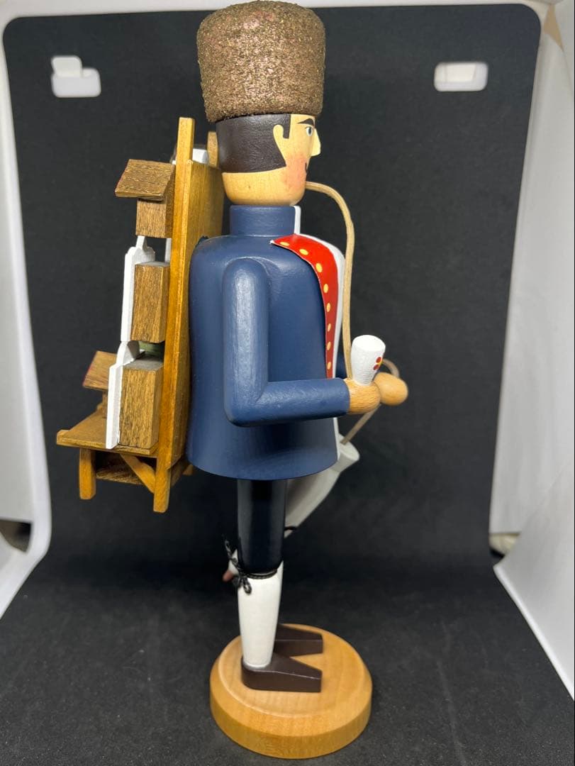 タ*ー様 ドイツ　ザイフェン　クラウスメルテン　煙出し　森の時計売り