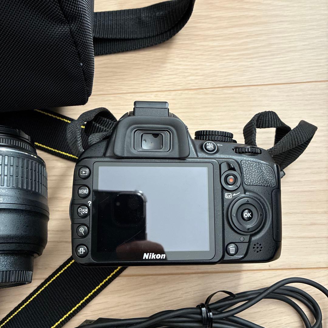 S数:4783枚　nikon d3100 レンズ&バッテリーセット