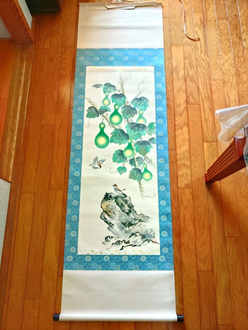 渡辺白鳳　六瓢に雀　真筆証明書付　桐箱付　かわいいスズメと瓢箪　掛け軸　美術品