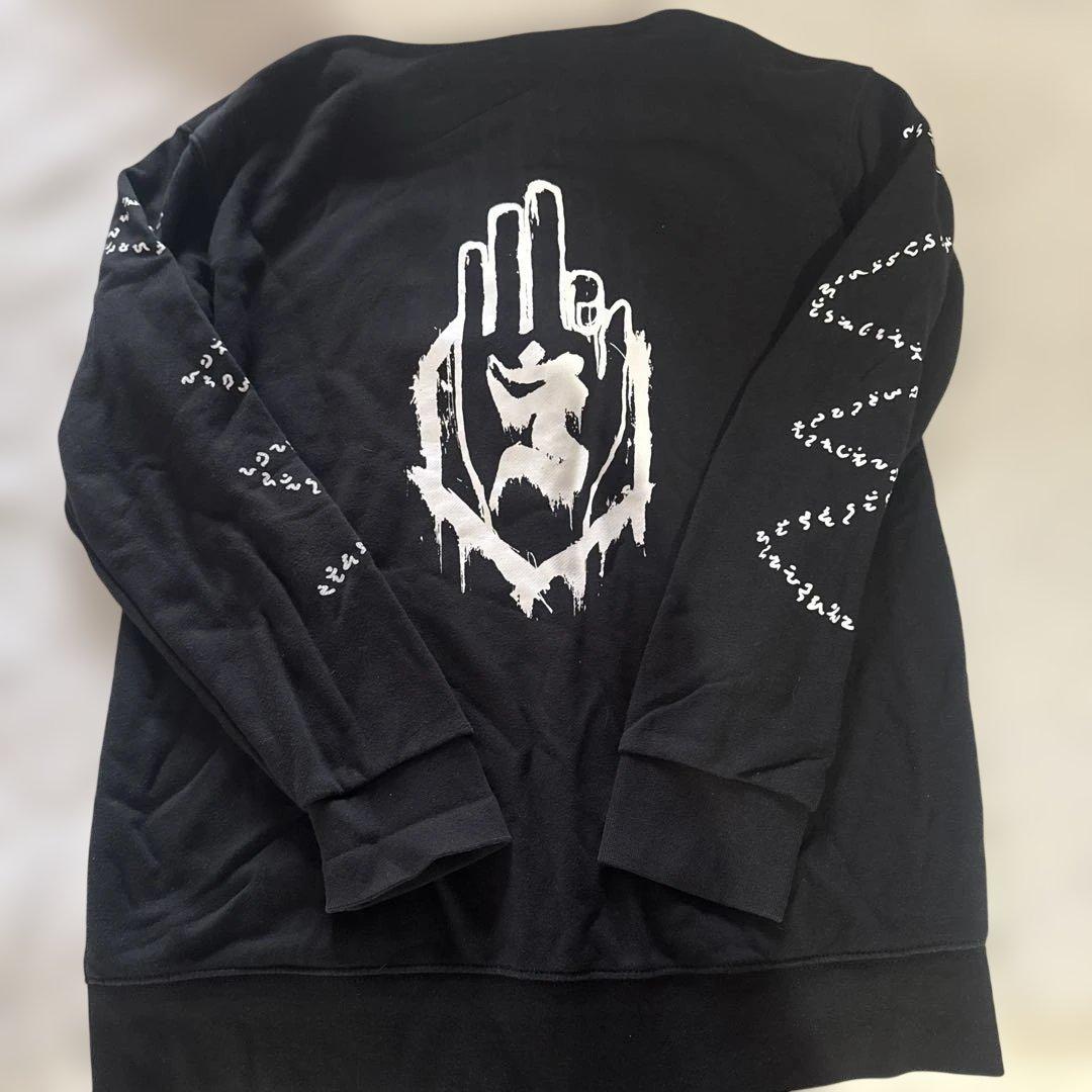 新天地開闢集団ジグザグ ジップアップパーカー