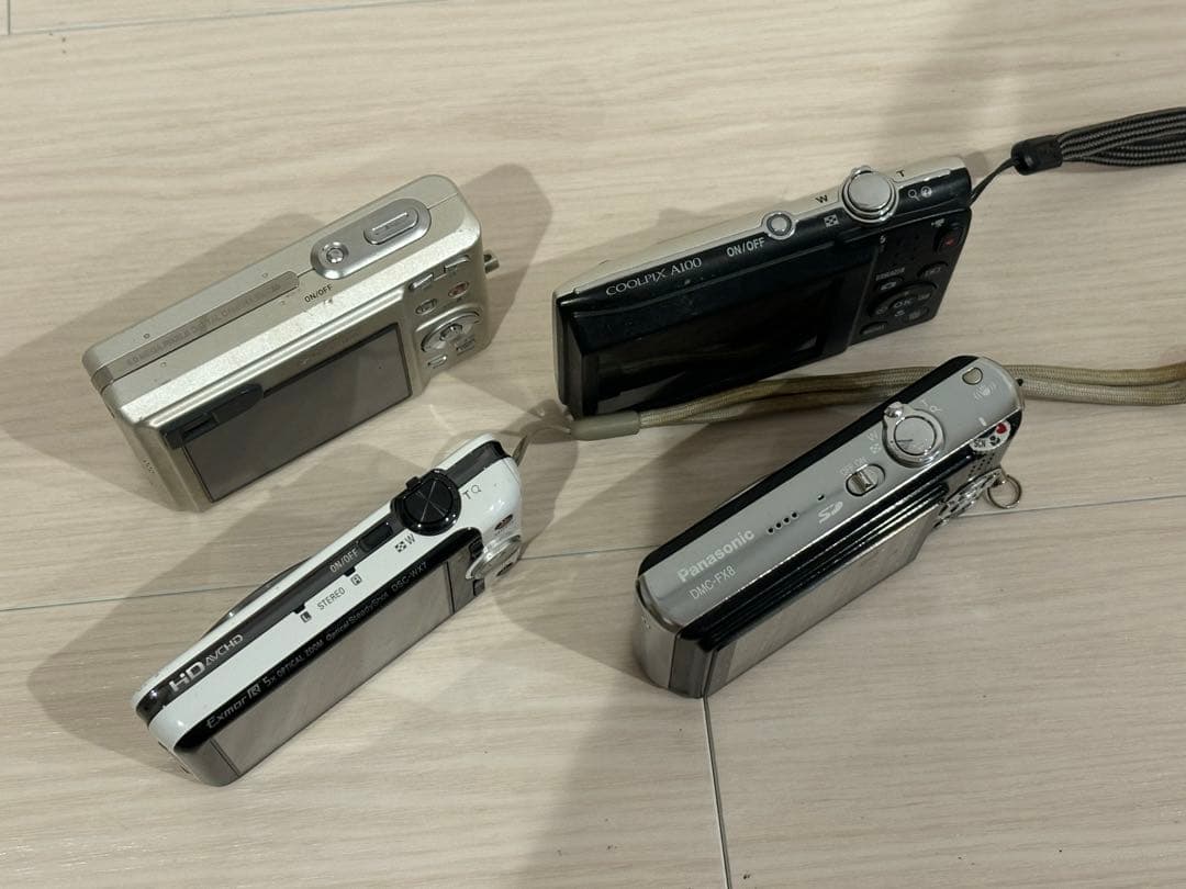 カメラまとめ売り4台、充電器2台