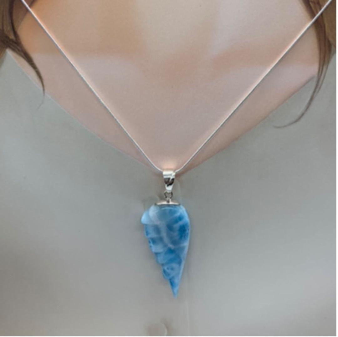 SALE‼️☆波模様が素敵！ラリマー羽根型ネックレス☆  No224
