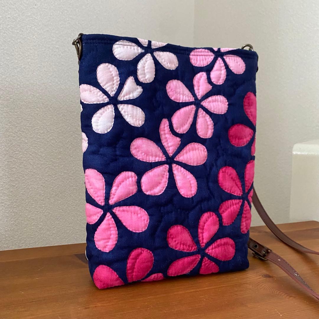 ハワイアンキルト◆ショルダーバッグ◆プルメリア◆ハンドメイド