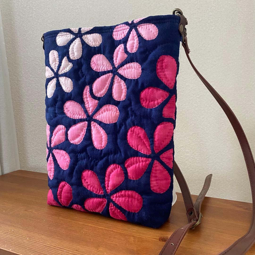 ハワイアンキルト◆ショルダーバッグ◆プルメリア◆ハンドメイド