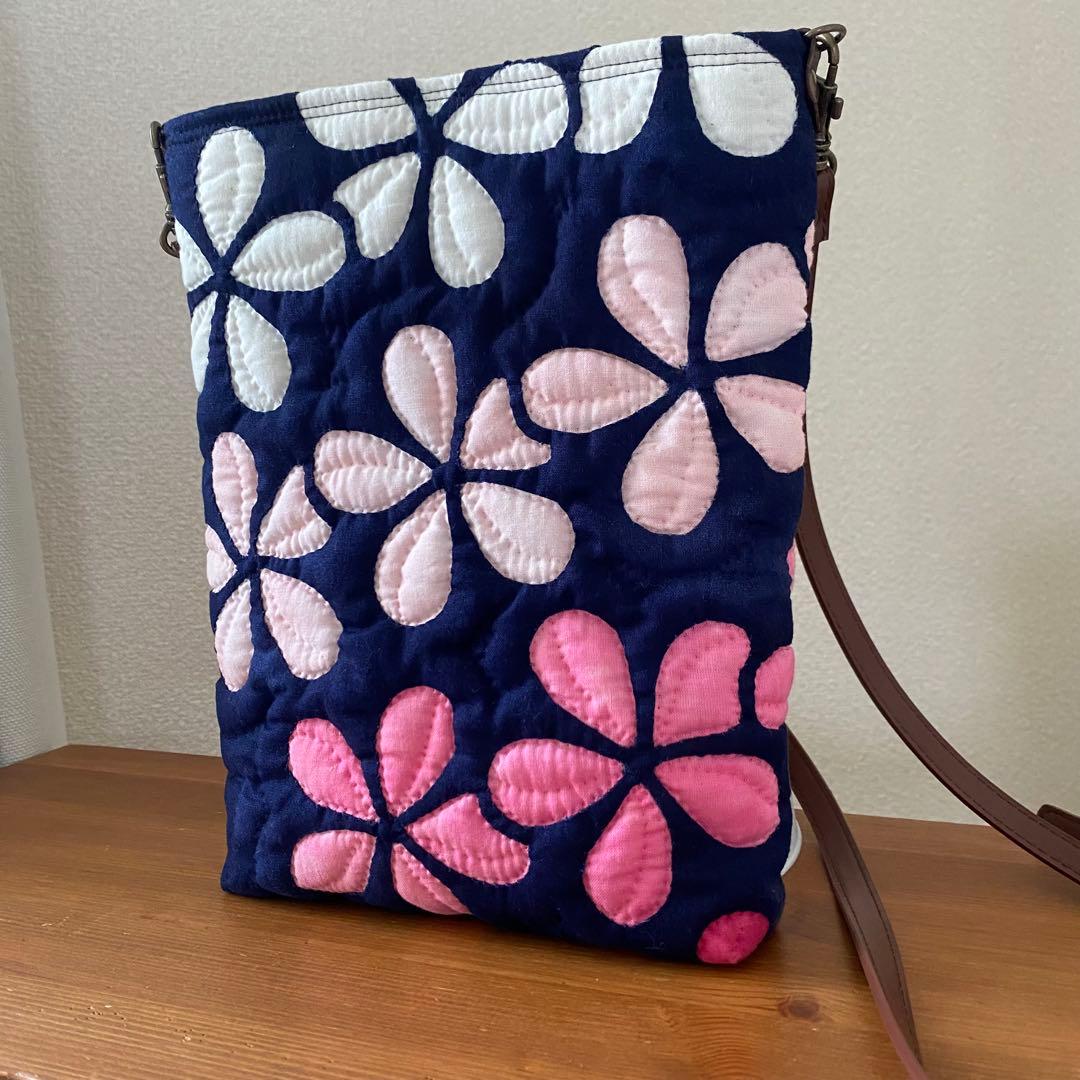 ハワイアンキルト◆ショルダーバッグ◆プルメリア◆ハンドメイド