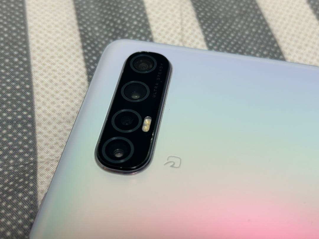 【SIMフリー￼】OPPOReno3 8/128GB 5Gスマートフォン本体￼￼