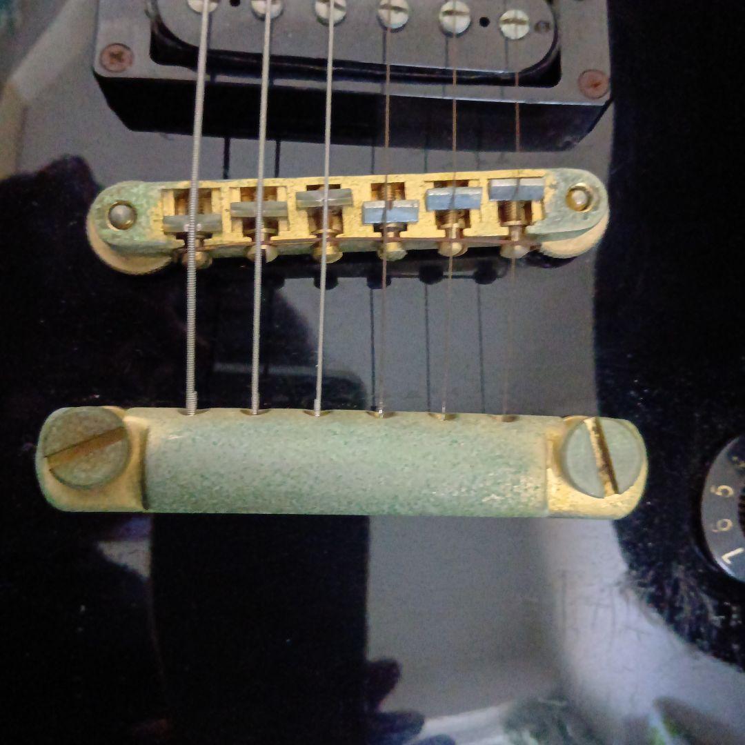 Greco エレキギター ブラック　ハードケースつき