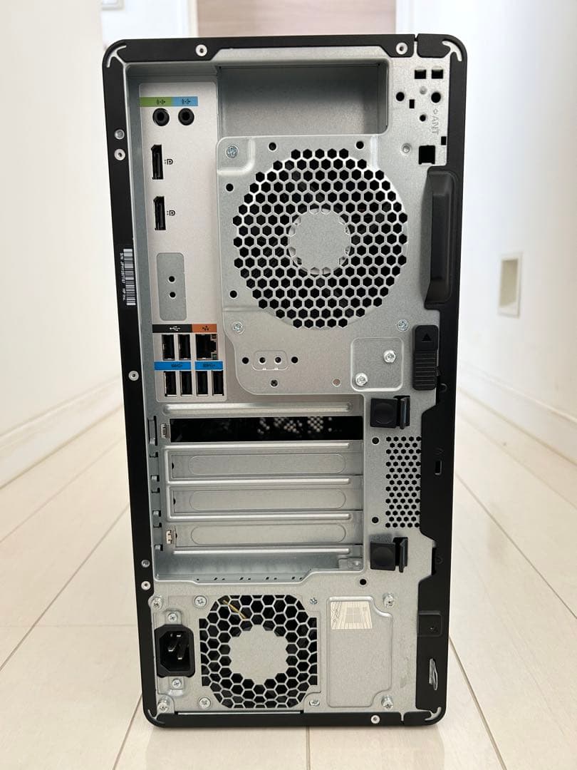 ベアボーンHP Z2 Tower G5 Workstation W-1250付け