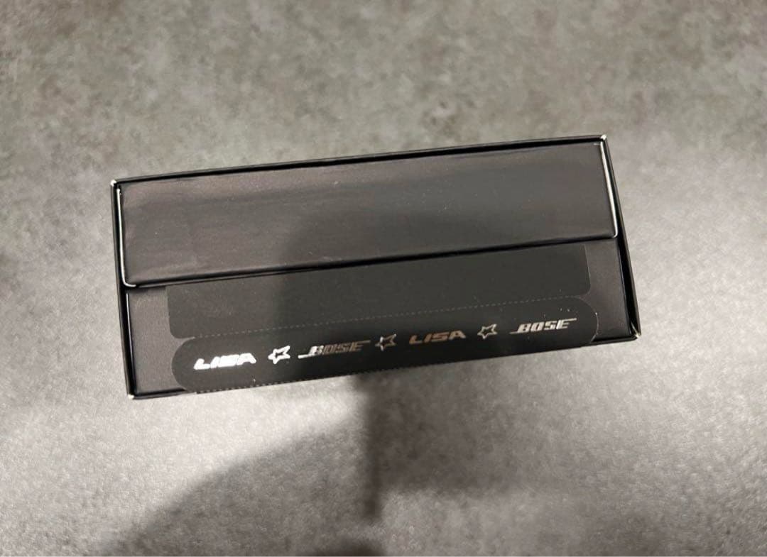 BLACKPINK LISA × BOSE Ultra Open Earbuds