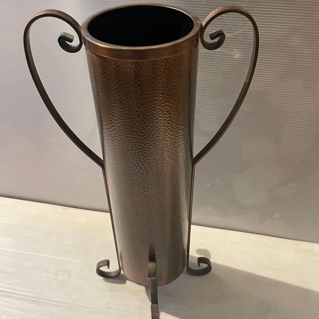銅製　アンティーク調フラワーベース（花瓶）アンブレラスタンド　槌目（つちめ）