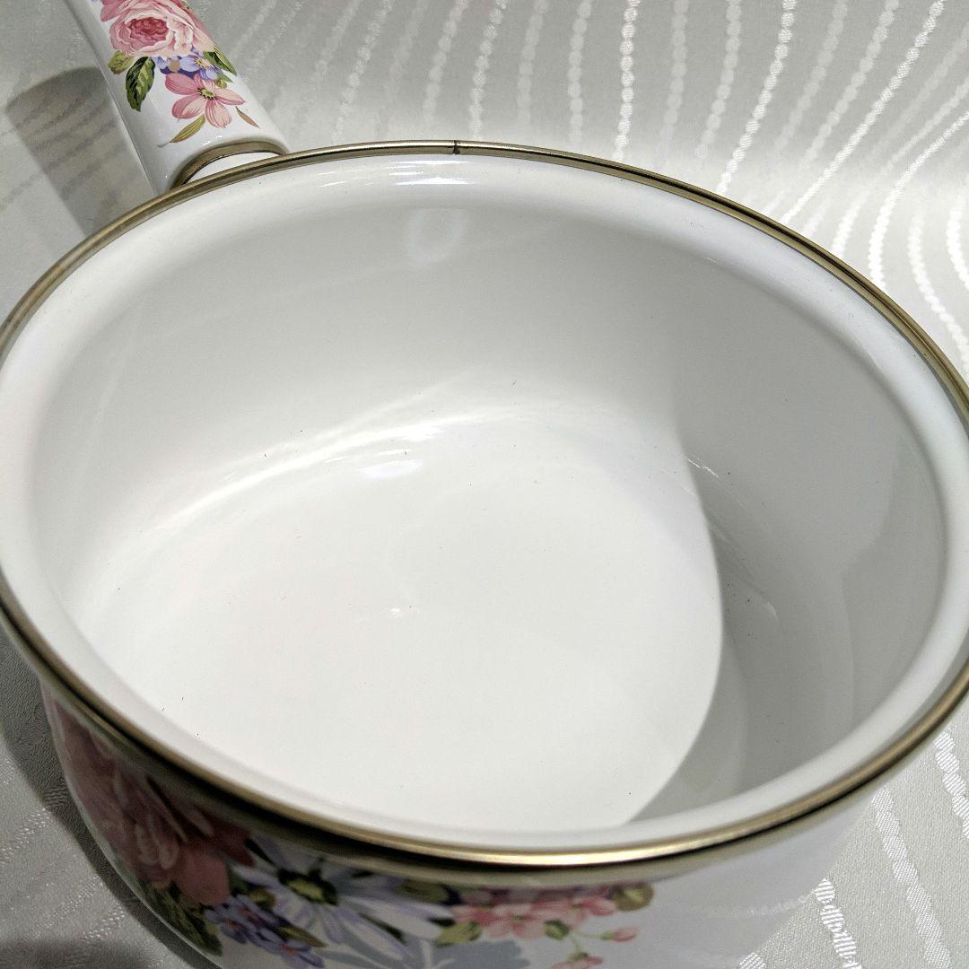 【未使用】EJIRYエジリー　ホーロー片手鍋　16cm　　　 ベルサイユローズ柄