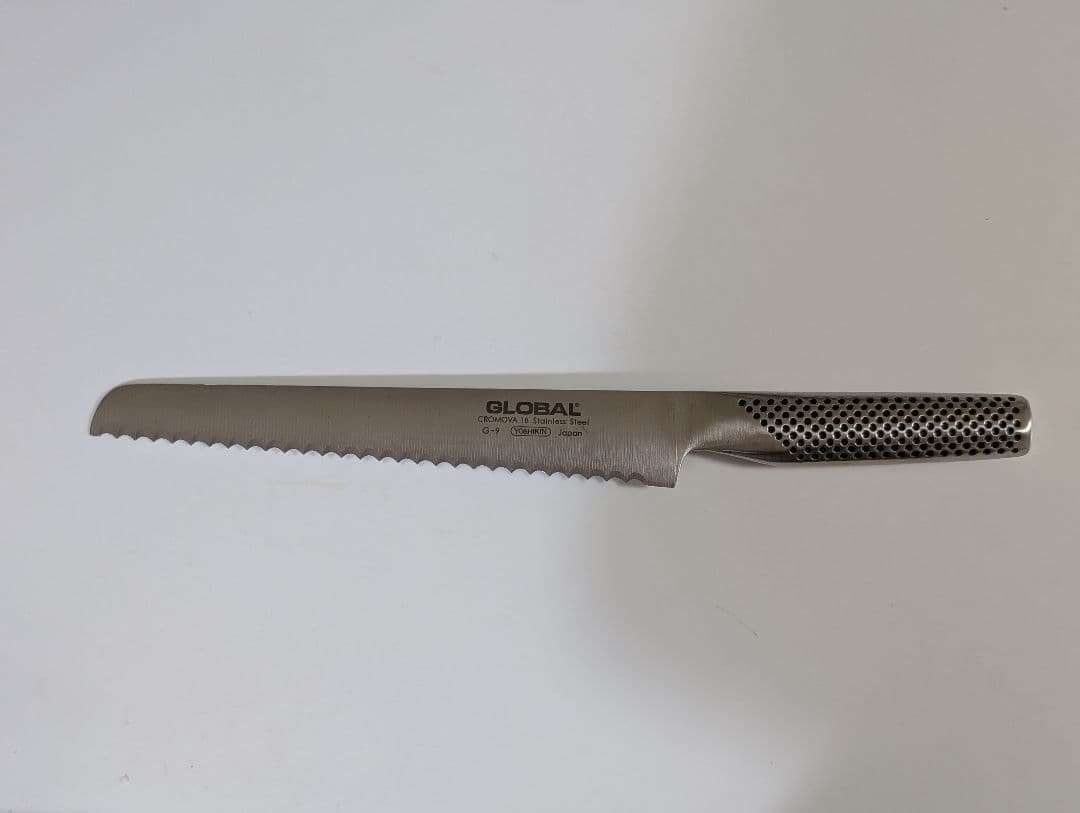 【新品未使用・箱付き】GLOBAL G-9 パン切りナイフ　包丁