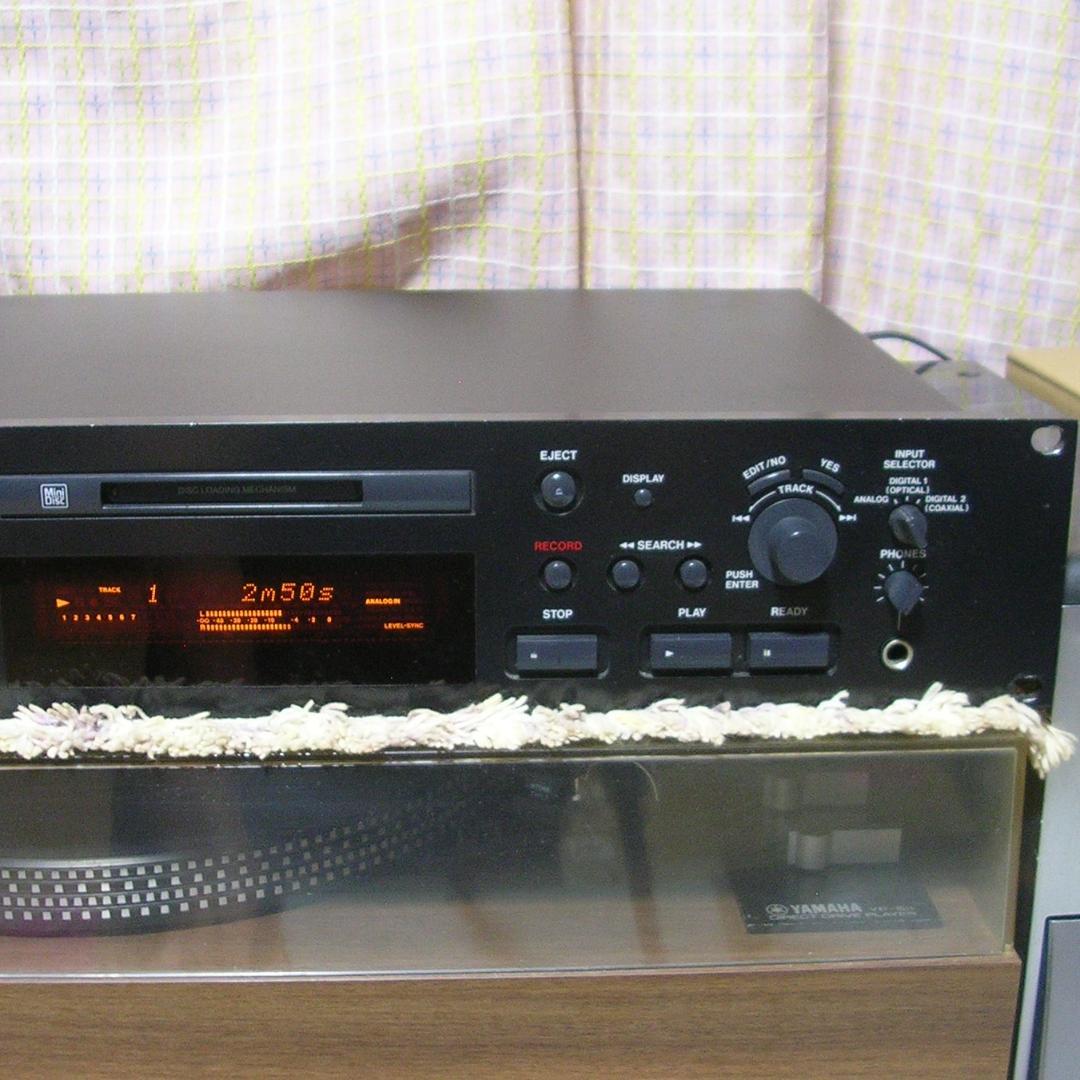 Tascam MD-301 業務用MDデッキ本体のみ