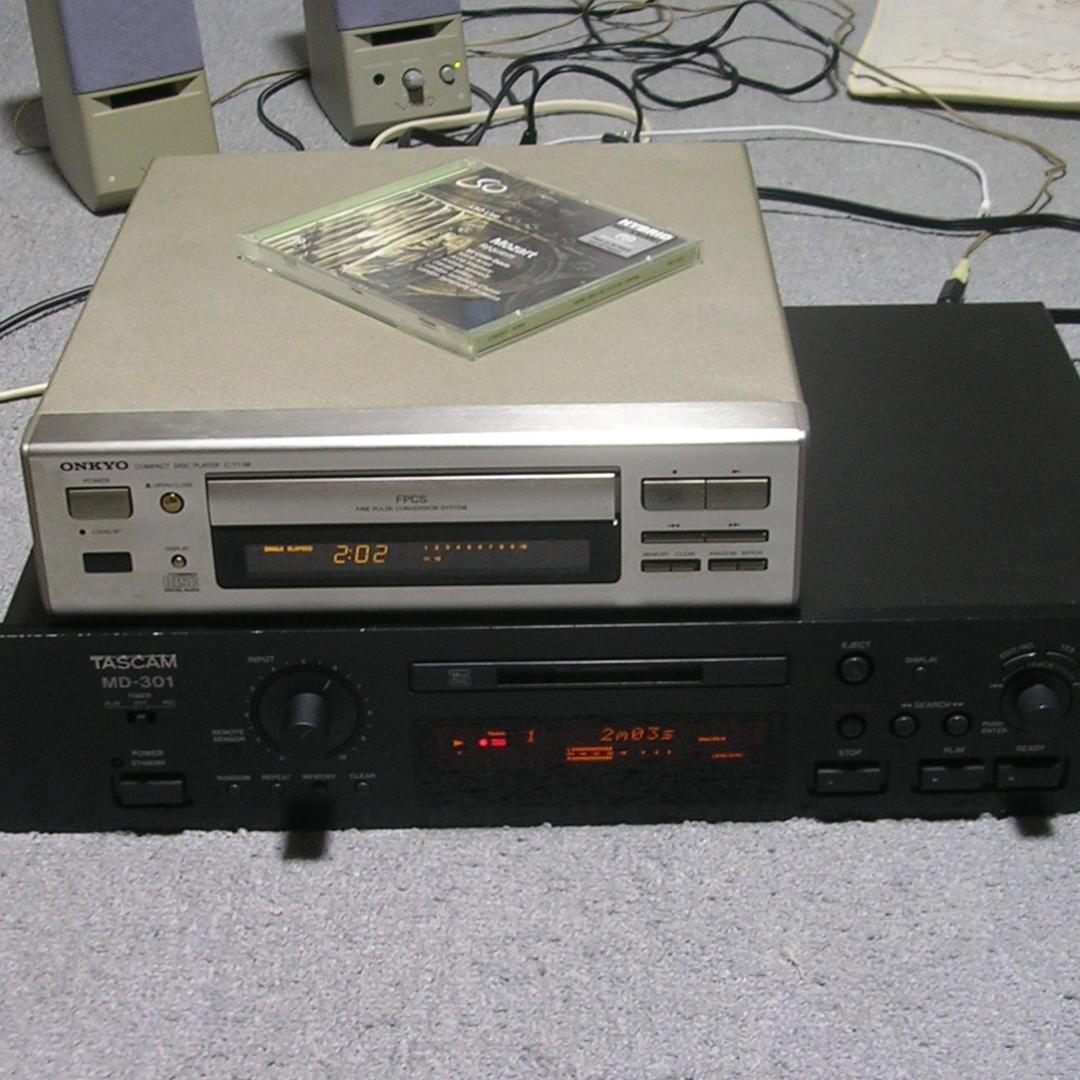 Tascam MD-301 業務用MDデッキ本体のみ