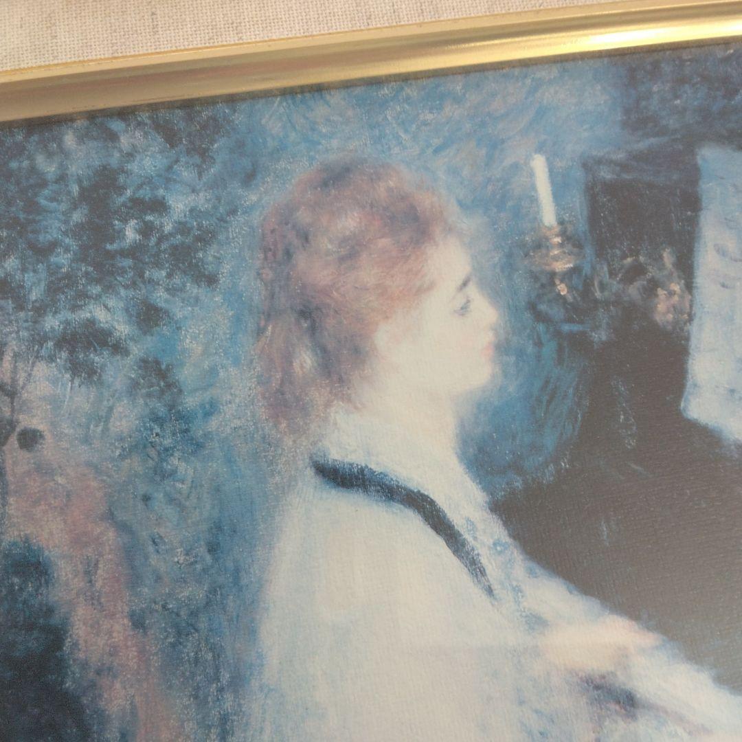 ピアノを弾く女性の絵画