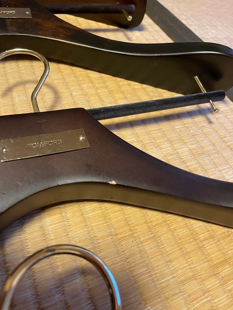 トムフォード　木製ハンガー10本セット