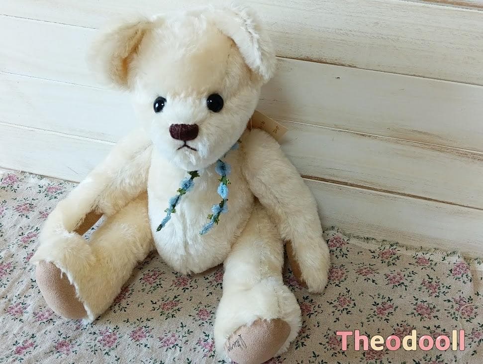 ハンドメイド テディベア シリアルナンバー：227