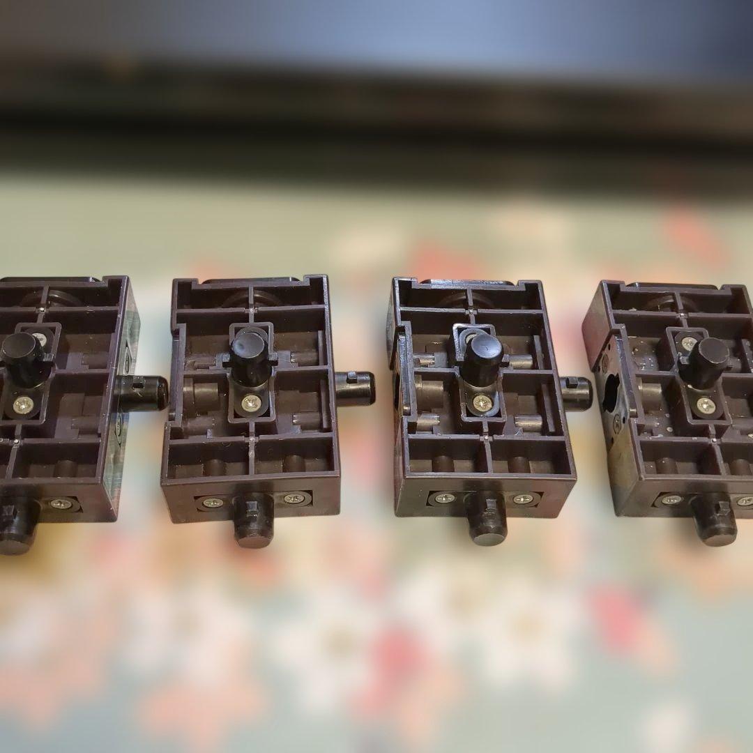 ピアノ　ペダル補助台　アシストスツール 黒