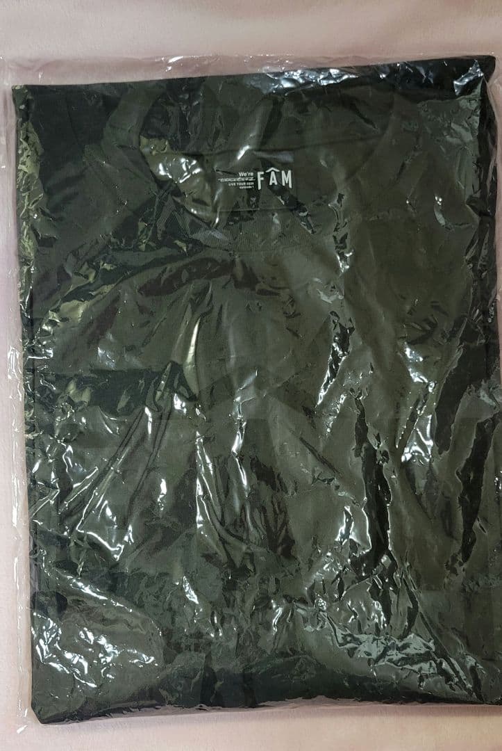 FAM timelesz Tシャツ チャコールグレー