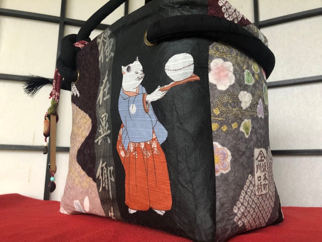 一閑張り　一閑張りバック　蹴鞠猫 歌川国芳　正絹　猫