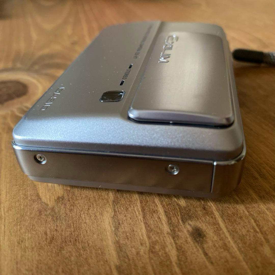 CASIO EXILIM EX-V7 デジタルカメラ　カシオ