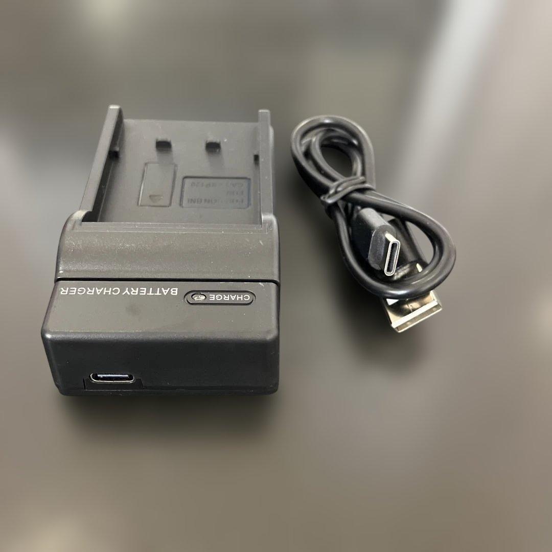 CASIO EXILIM EX-Z880 レッド　箱付　コンパクトデジタルカメラ