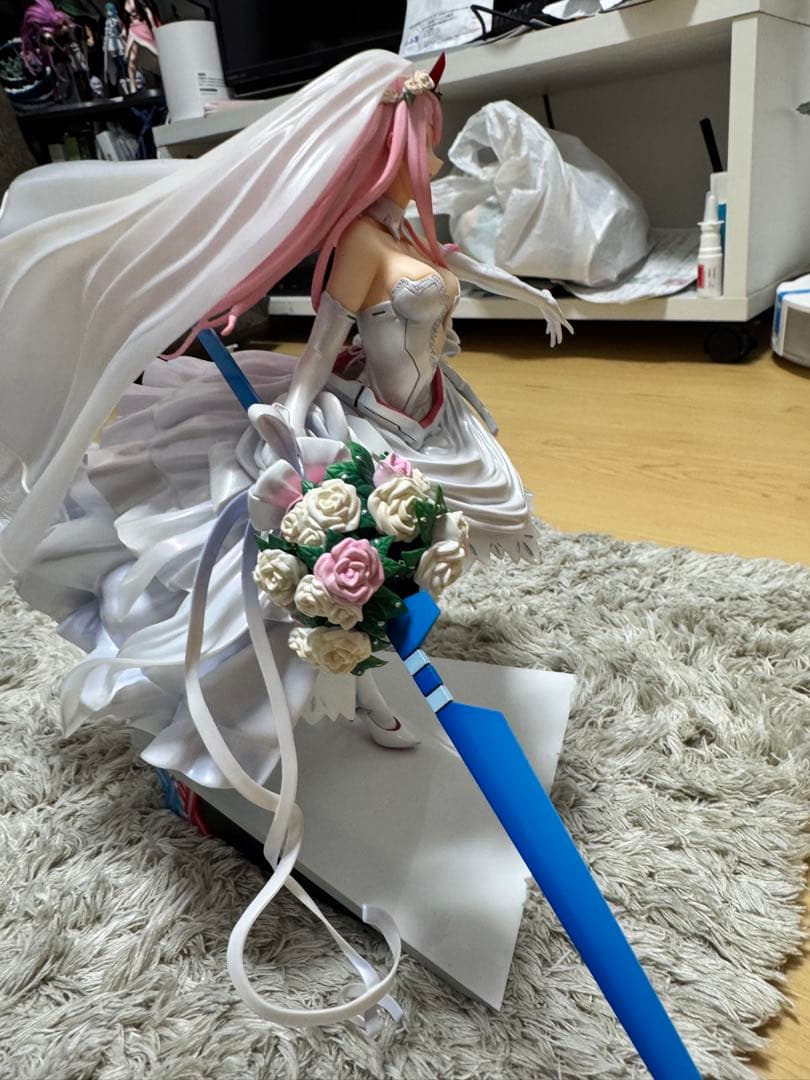 ゼロツー ウェディングVer フィギュア 豪華セット•ケース・LED・サイン付き