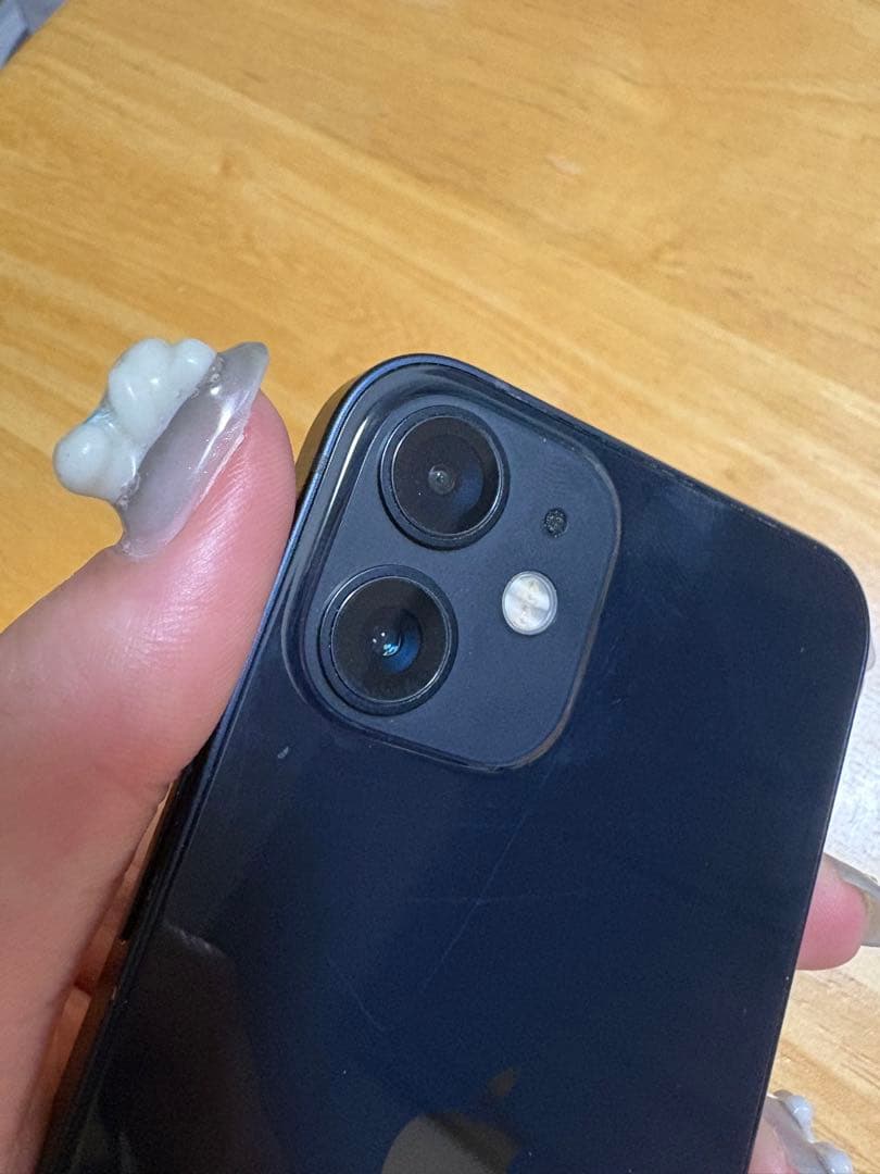 iPhone12mini 本体　充電コード　充電器　アダプダー