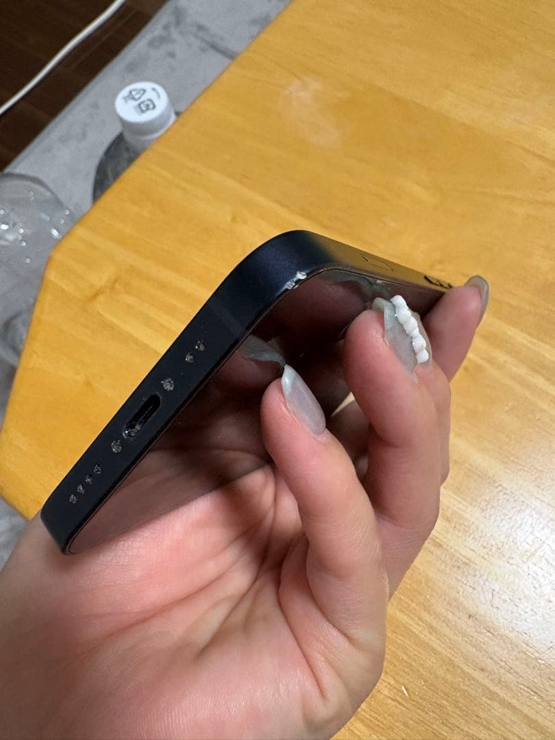 iPhone12mini 本体　充電コード　充電器　アダプダー