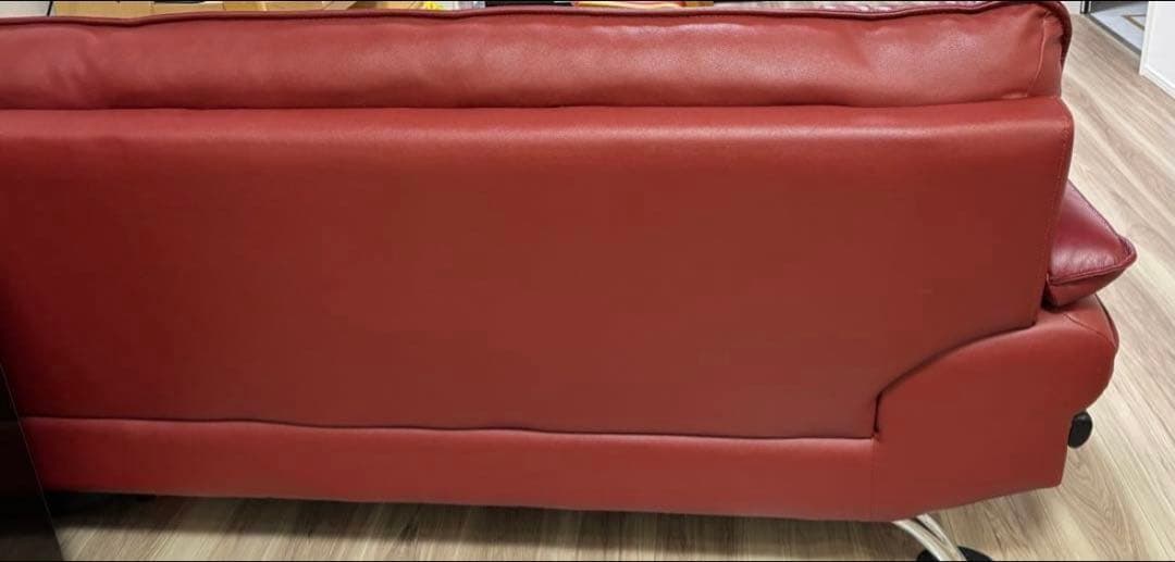 ★お値下げ【ニトリ】3人掛け 本革(一部合成皮革)ソファ レッド