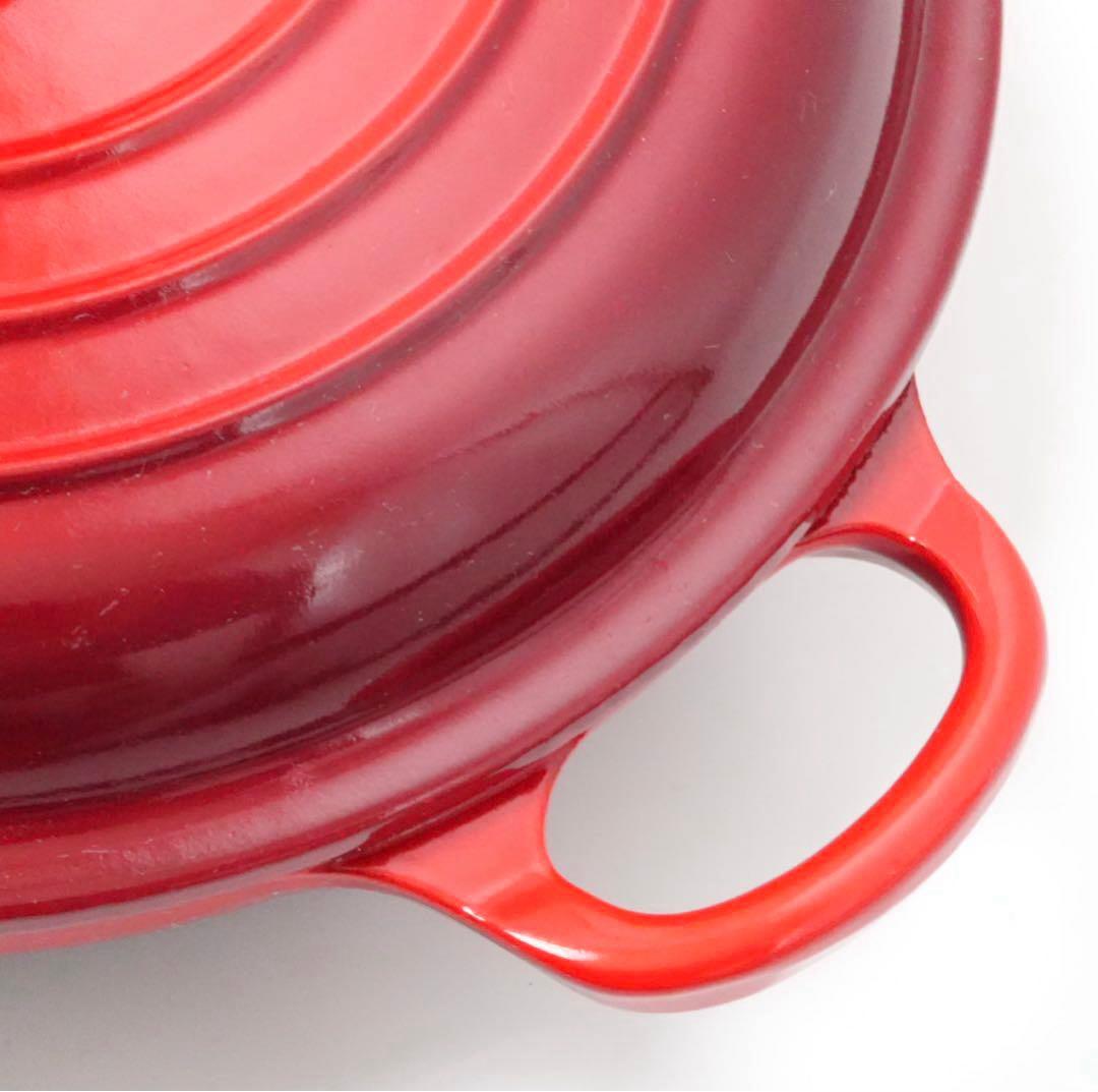 【美品】LE CREUSET　ビュッフェキャセロール　チェリーレッド　22cm