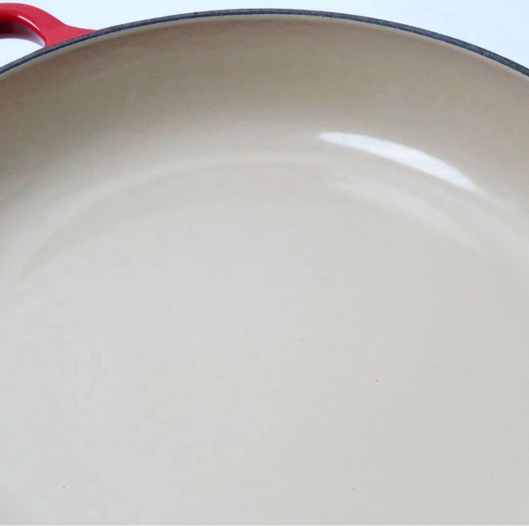 【美品】LE CREUSET　ビュッフェキャセロール　チェリーレッド　22cm
