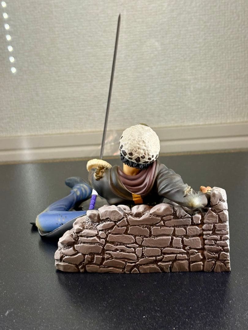 ワンピース　ロー　pop ver VS