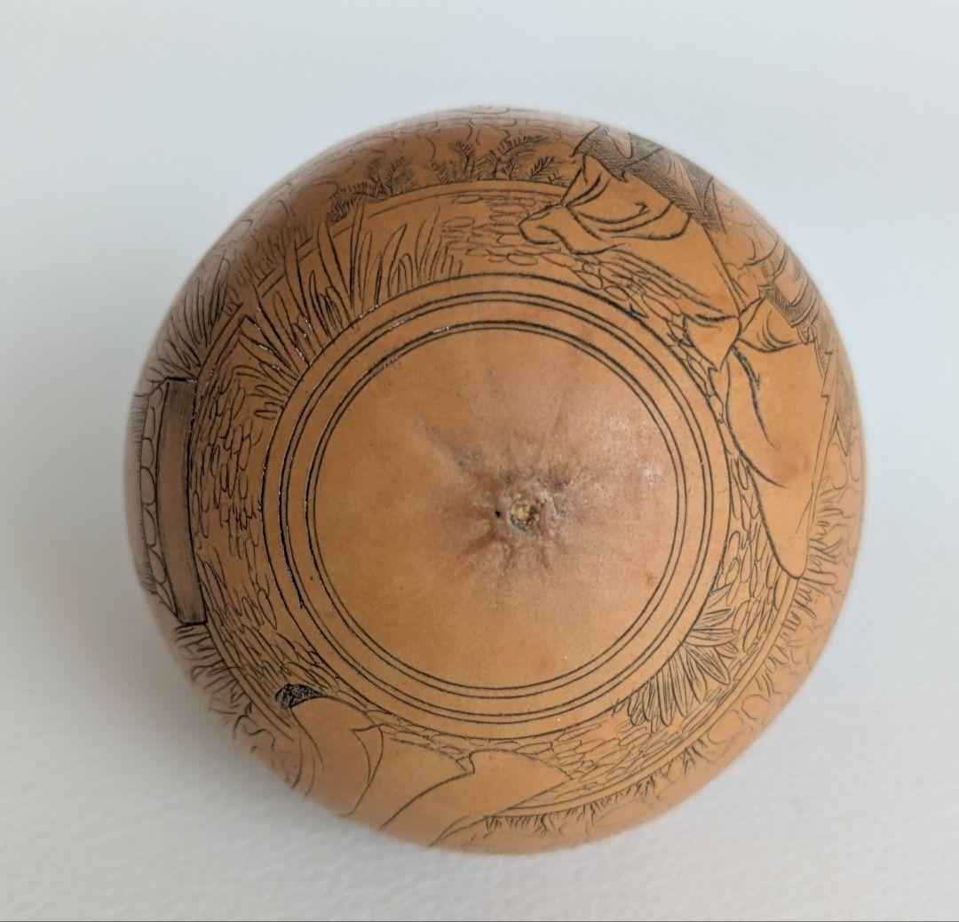 中国美術工芸品　瓢箪　ひょうたん　手彫り人物画　ヴィンテージ
