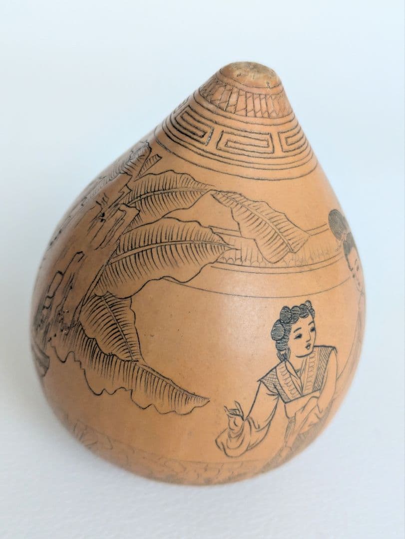 中国美術工芸品　瓢箪　ひょうたん　手彫り人物画　ヴィンテージ
