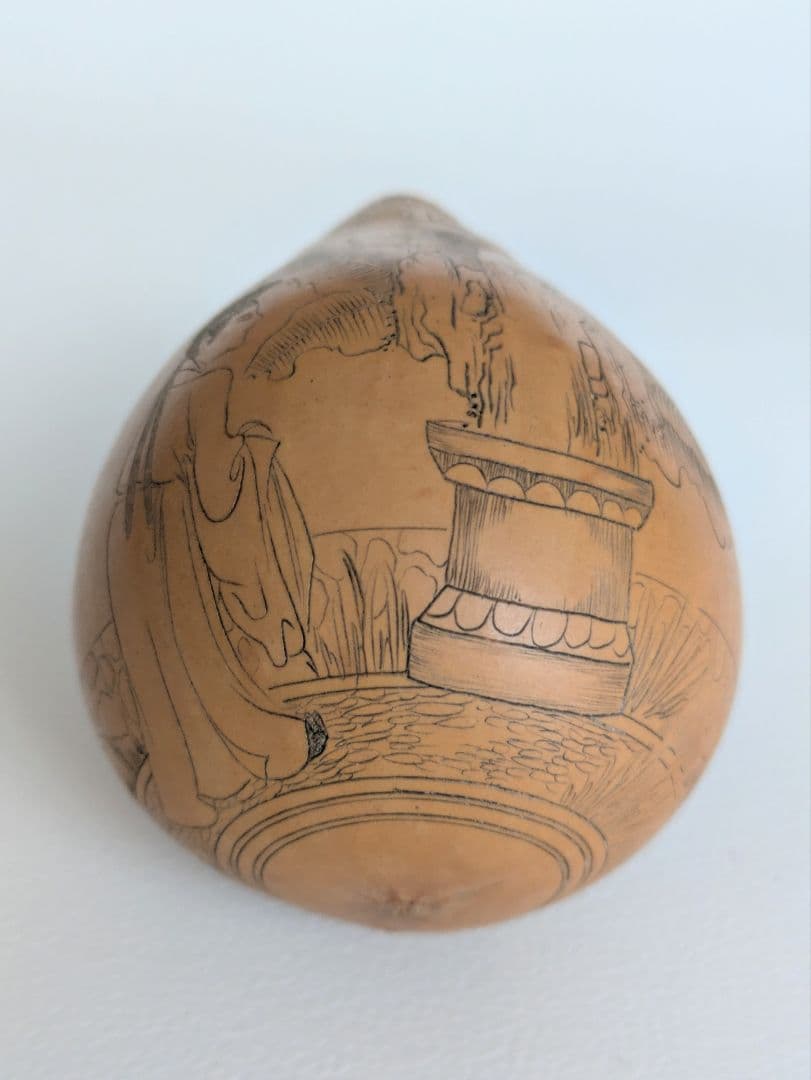 中国美術工芸品　瓢箪　ひょうたん　手彫り人物画　ヴィンテージ