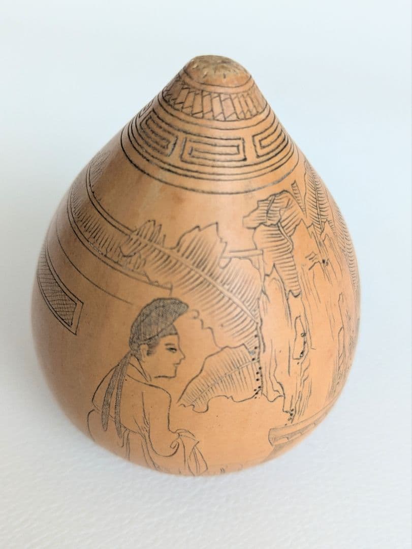中国美術工芸品　瓢箪　ひょうたん　手彫り人物画　ヴィンテージ